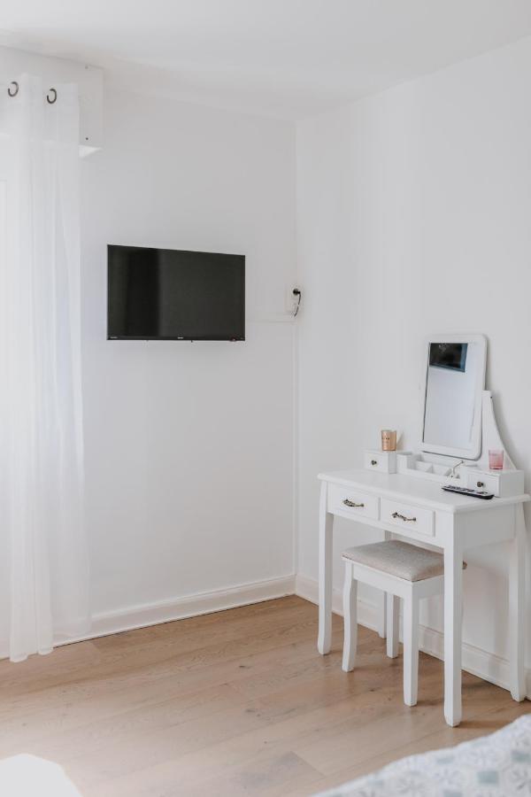 Apartamento Le Cosy Avec Piscine, Balcon Et Parking Trouville-sur-Mer Exterior foto