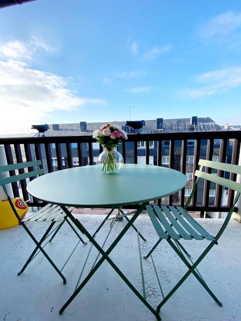 Apartamento Le Cosy Avec Piscine, Balcon Et Parking Trouville-sur-Mer Exterior foto
